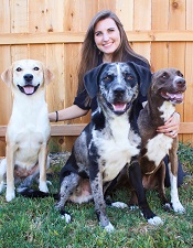 Kendra - Front Desk Manager/Veterinary Receptionist